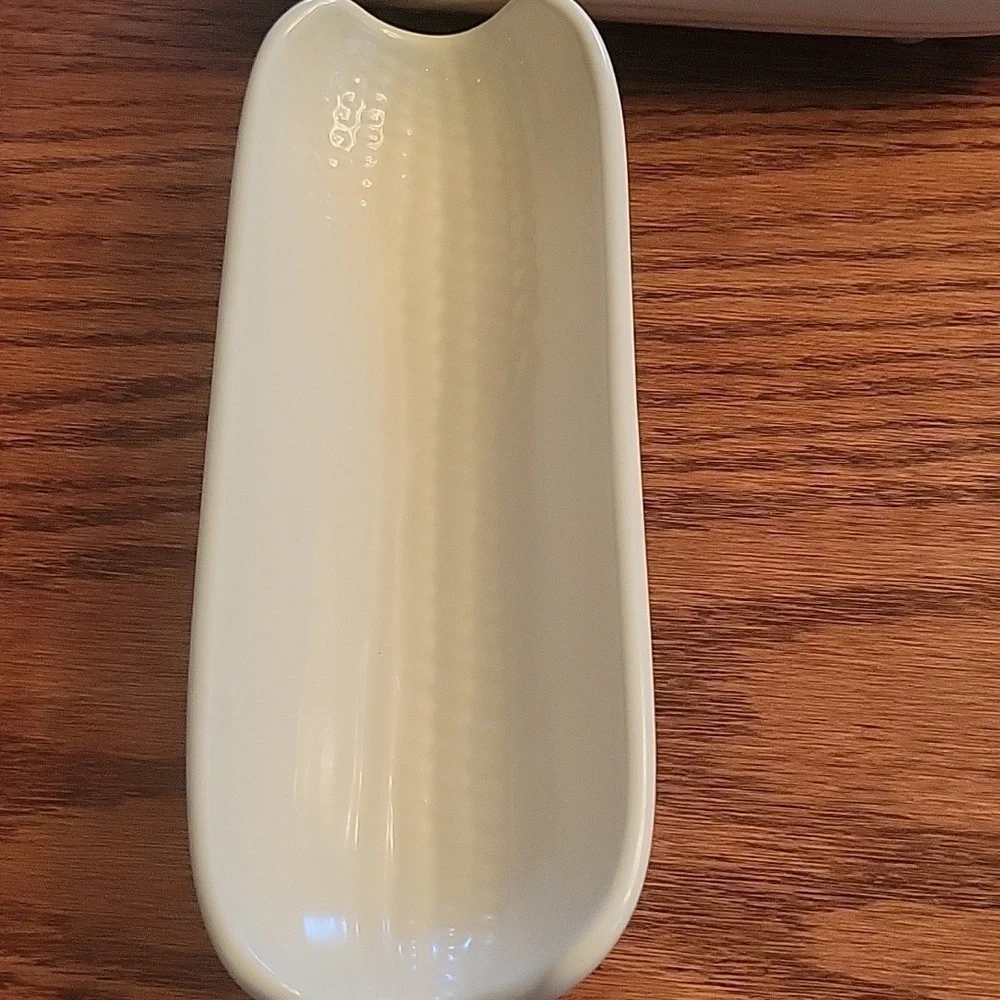 Pfaltzgraff stoneware corn 🌽 holders.  Set of 4.  Vintage.